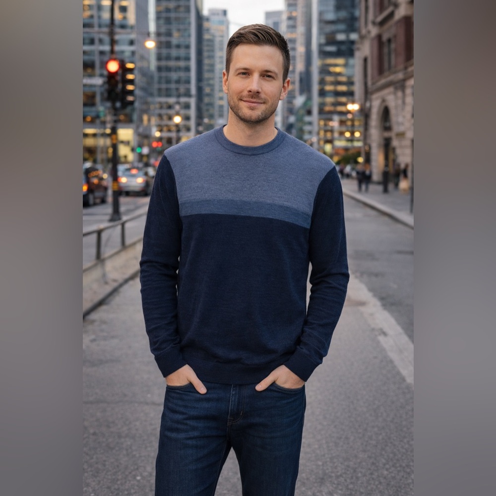 Van Heusen Men's Crewneck Sweater in Navy and Gray Blue